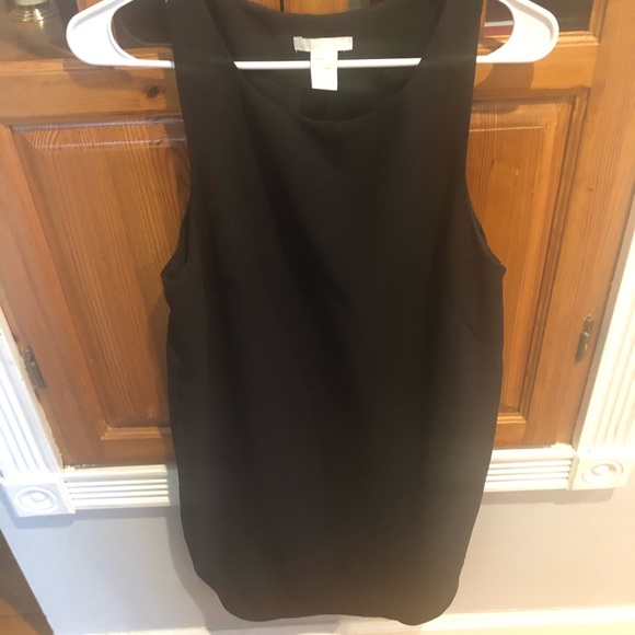 H&M Dresses & Skirts - H & M little black dress.